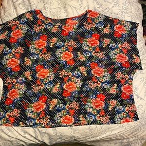 Torrid Size 4 sheer flows blouse